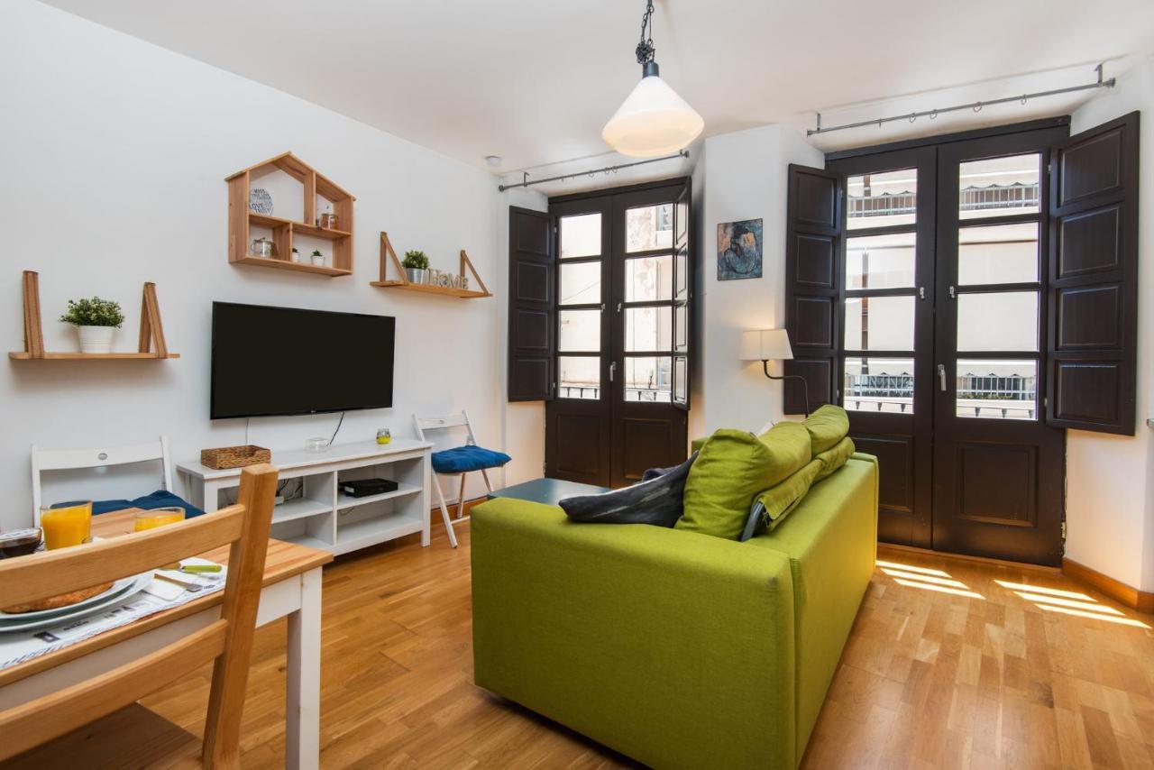 Apartment Boutique LoxyHome Málaga Extérieur photo